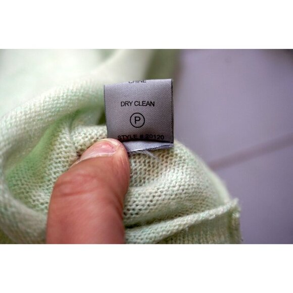 360 Cashmere Light Green 100% Cashmere V-Neck Sweater - Size S - Picture 8 of 8